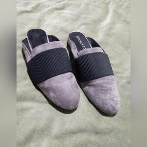 Womens Aerosole Mules Size 8